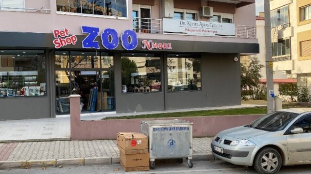 Pet shop