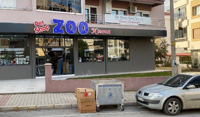 Pet shop
