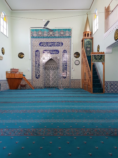 kesikbaş cami